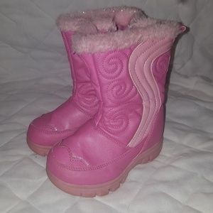 Little girl snow boots
